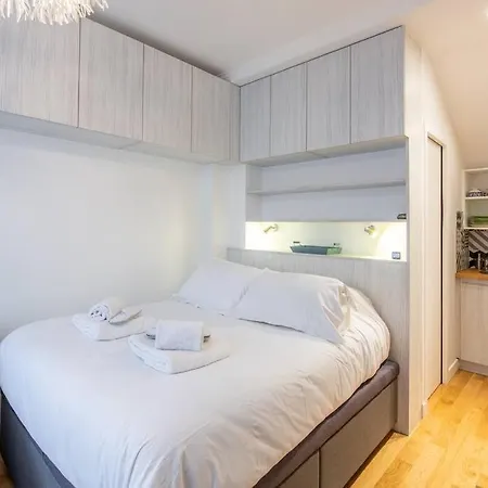 Appartamento Etienne Pernet - Charming With A Private Terrace