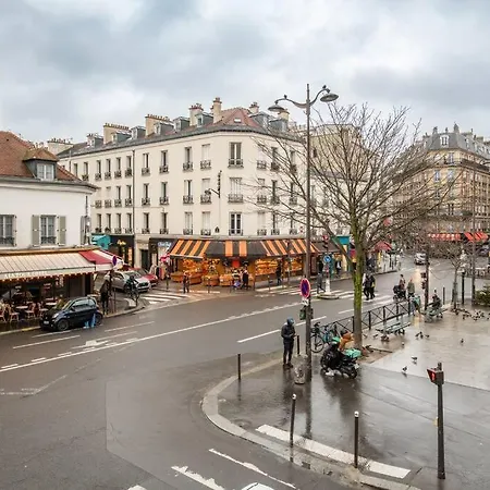 Etienne Pernet - Charming With A Private Terrace Parigi
